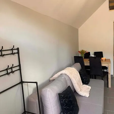 Lägenhet Apartament Bydlino *